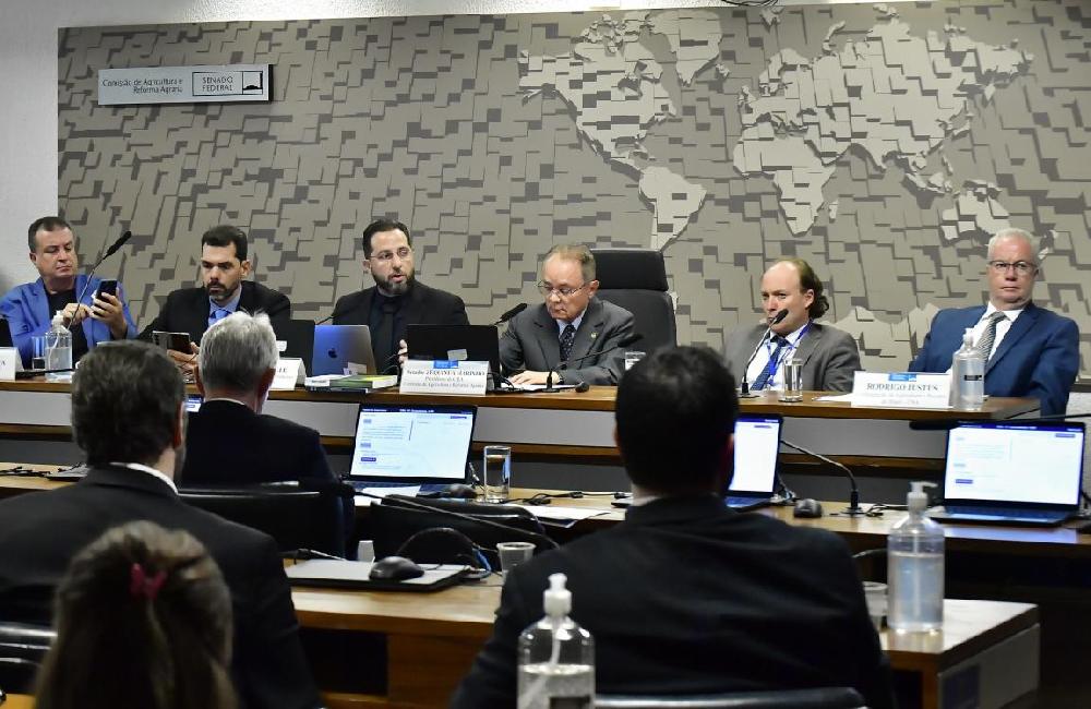 Comissão pressiona e Ibama vai reavaliar embargos no Pará