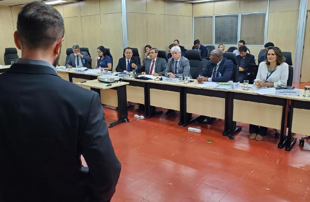 DNIT APRESENTA PLANEJAMENTO DE OBRAS PARA BANCADA DO PARÁ