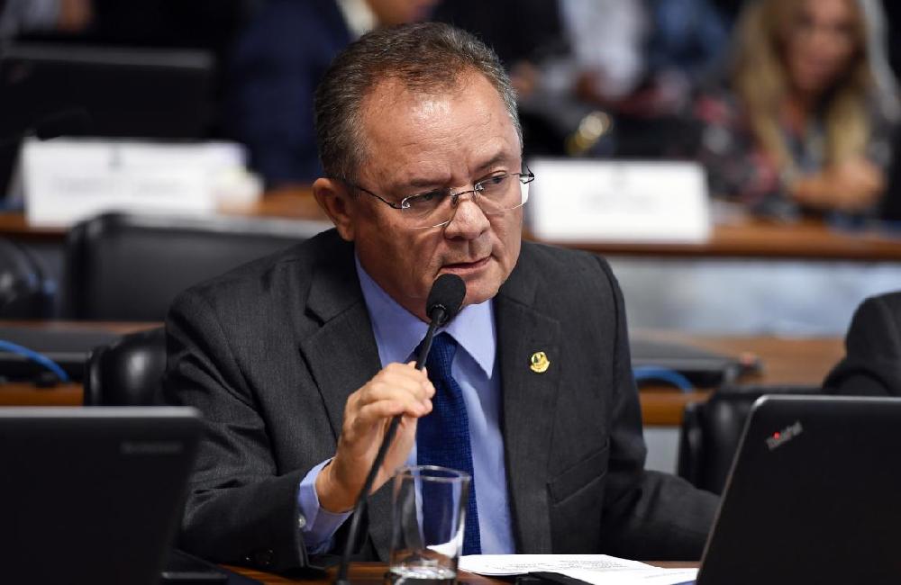 SENADOR ZEQUINHA APRESENTA PROJETO PARA REDUZIR CONTA DE ENERGIA ELÉTRICA